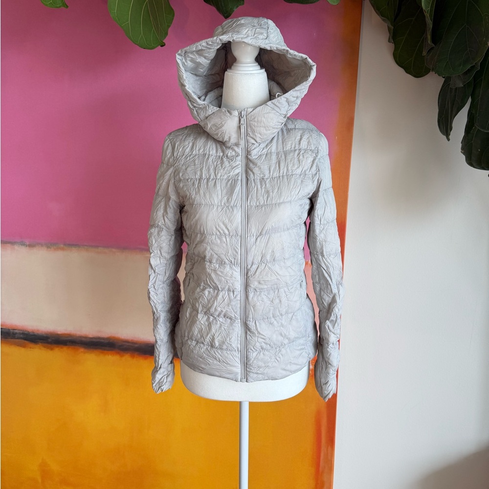 Uniqlo ultra light parka light gray xxs